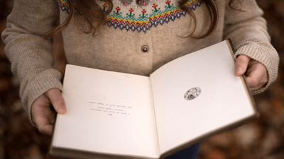 Just Economics Bookstart 454815